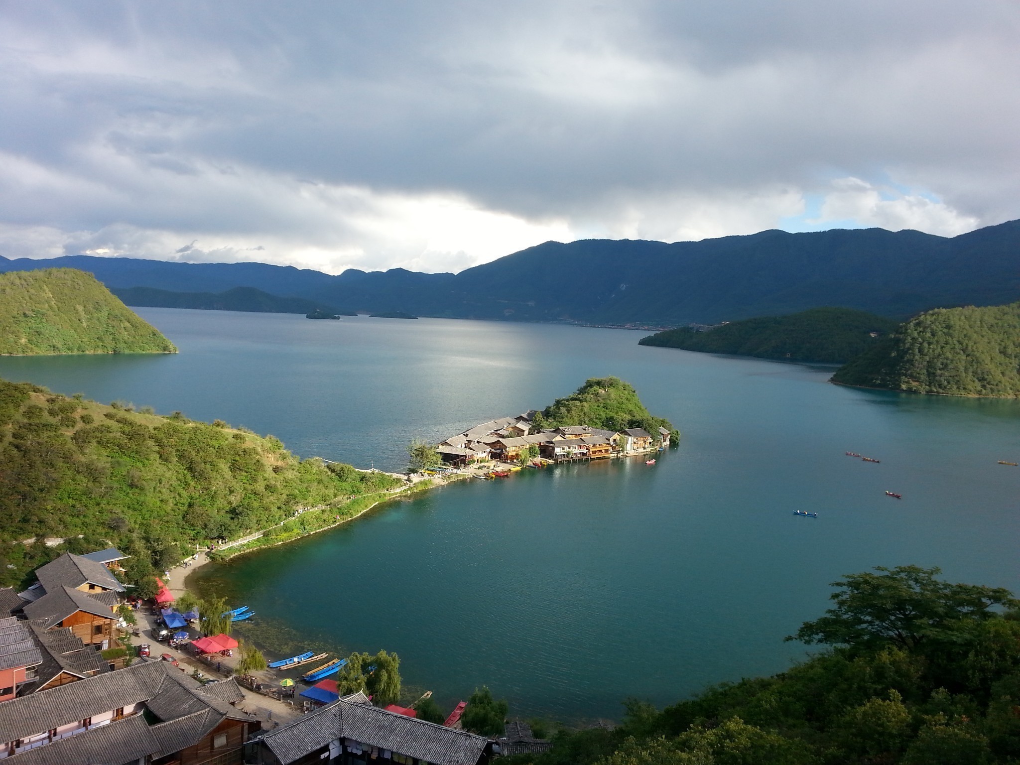 行走在雲端——滇西,川南大香巴拉遊記,香格里拉旅遊攻略 - 馬蜂窩