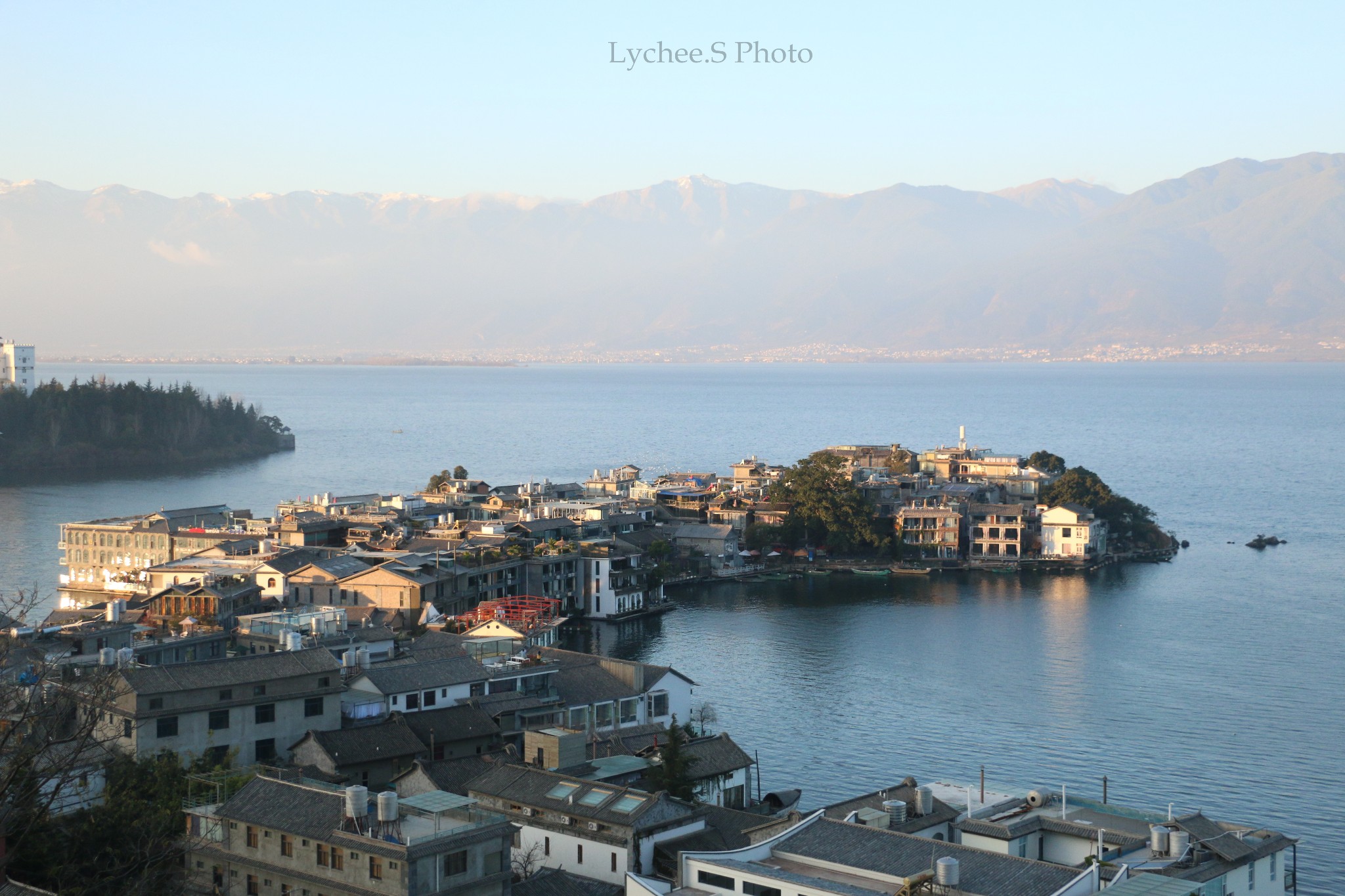 大理旅游人口_大理轻奢2日游 环海旅拍纯玩mini小包团 吉普车环洱海 专业跟拍