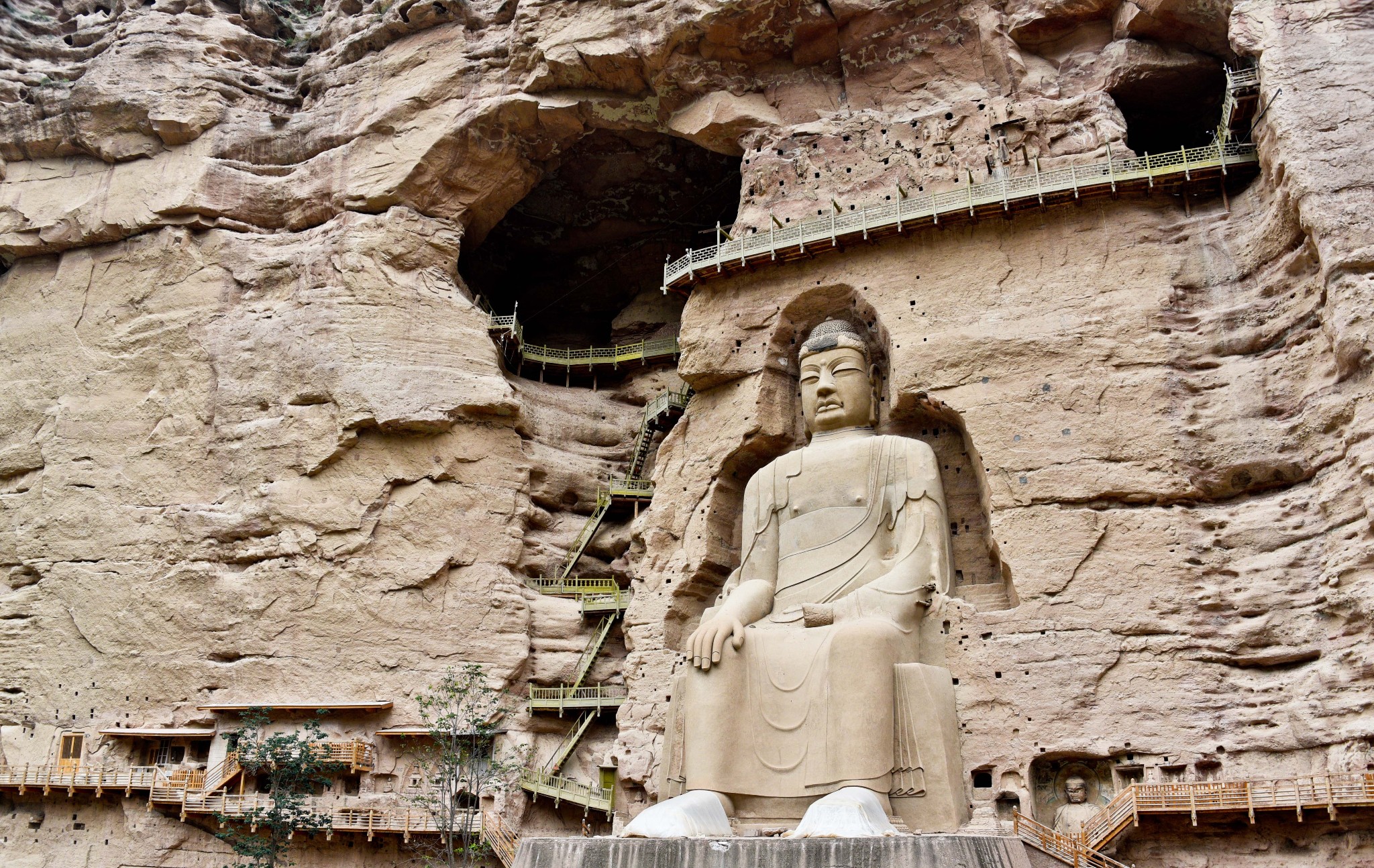 GanSu BingLing Temple