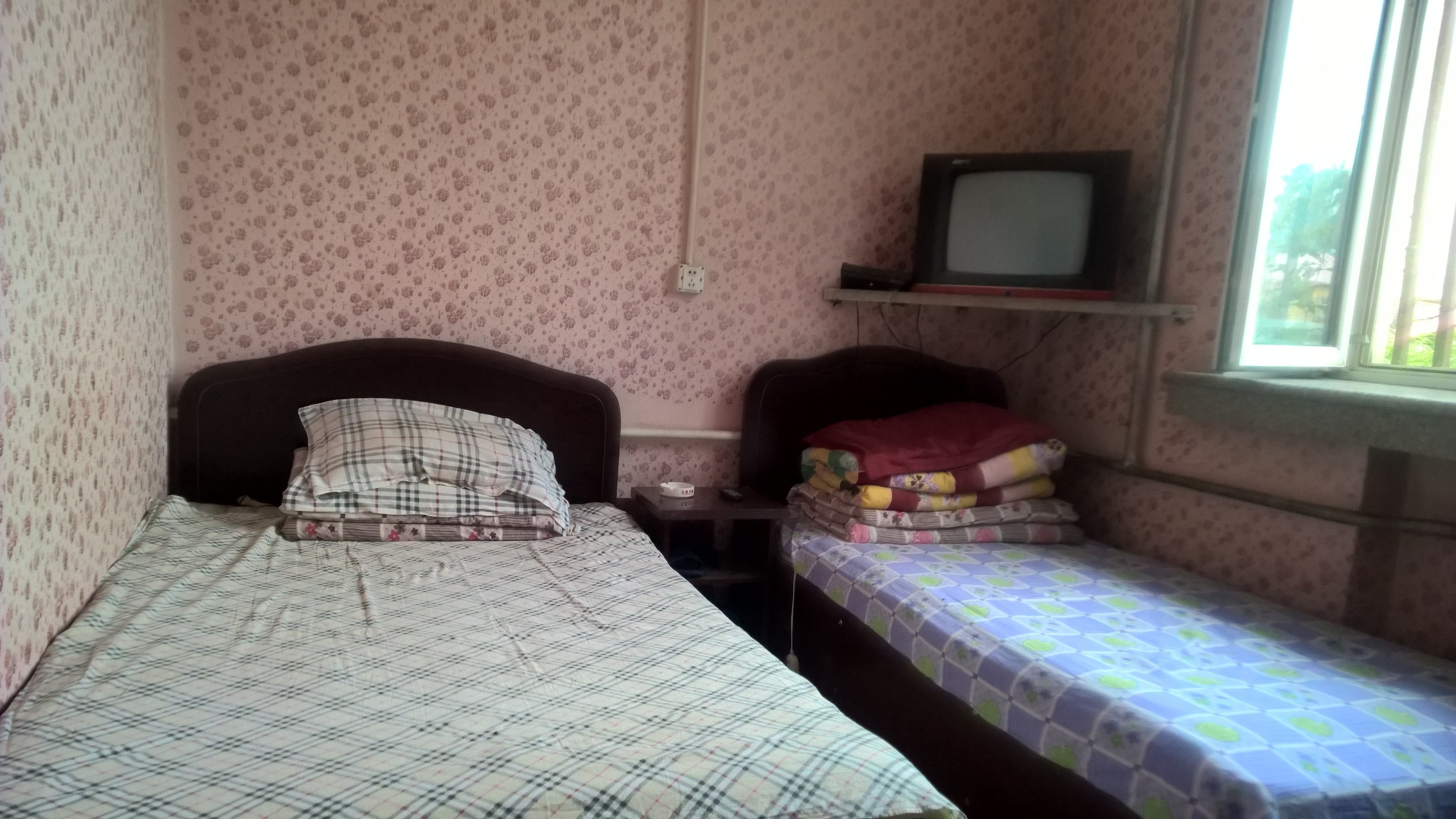 宾县龙兴食杂店家庭旅馆