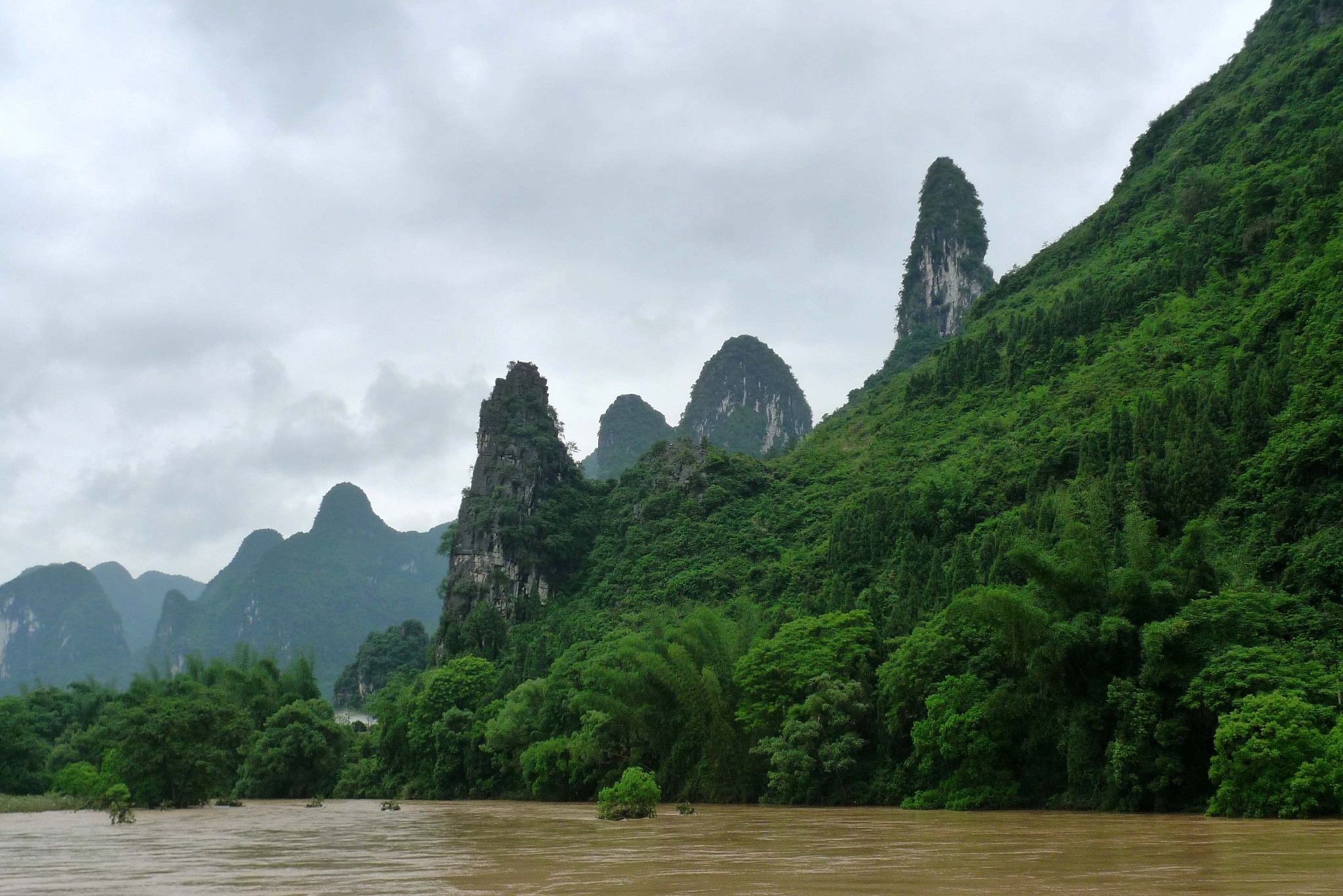 桂林阳朔有多少人口_桂林阳朔图片